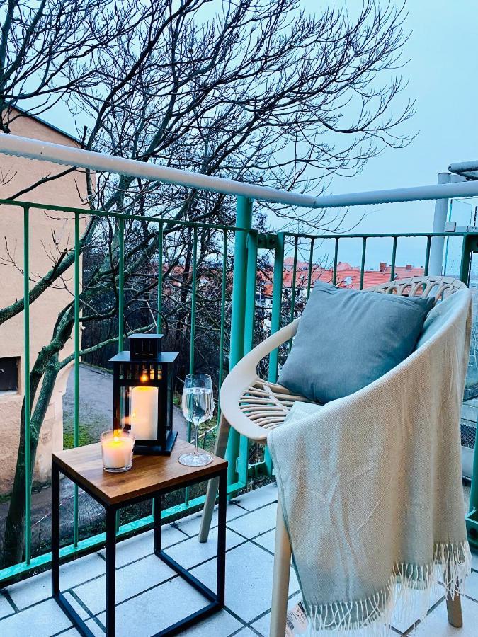 Saniertes Studio - Elisa - Mit Balkon, Wlan, Smart-Tv & Kueche In City-Naehe Erfurt Bagian luar foto